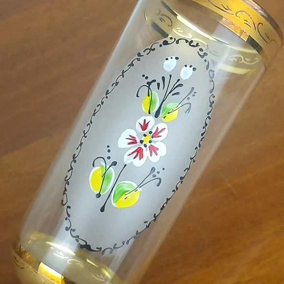 Vintage bohemian hand painted enamel floral champagne flutes set of 6 - Picture 6 of 6